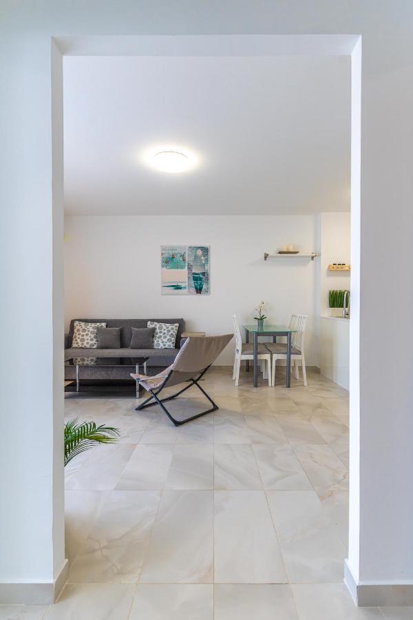 Modern 2-Bedroom Apartment With Stunning View Costa Adeje  Exterior foto